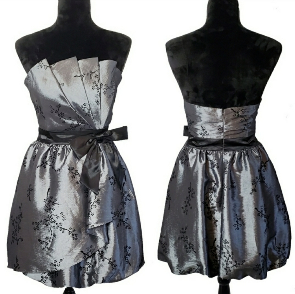 Hailey Logan by Adrianna Papell Pewter Strapless